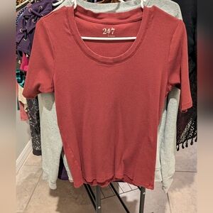 Rust Red Short Sleeve Top Size Large